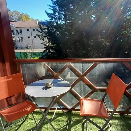 Apartmán Le Petit Park-Studio-Terrasse- Piscine-Wifi Fibre Pau Exteriér fotografie